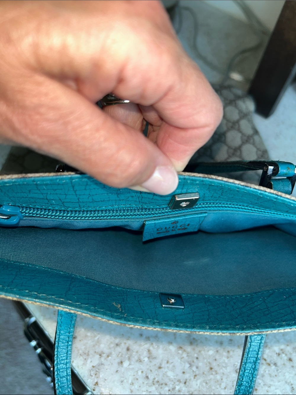 Gucci Beige GG Canvas Tote with Teal Trim - Picture 14 of 16
